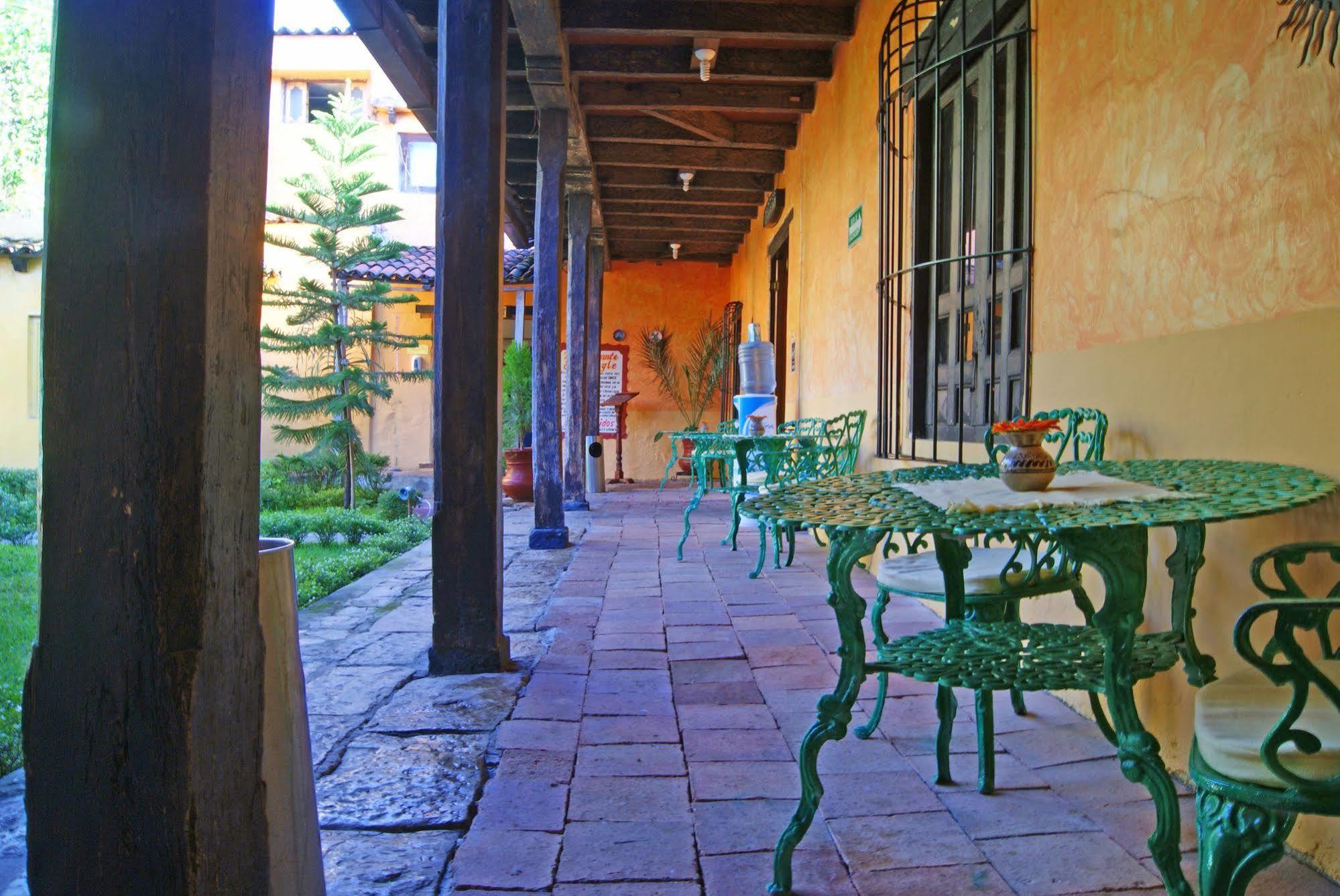 San Cristóbal de Las Casas Hotel Plaza Santo Domingo מראה חיצוני תמונה